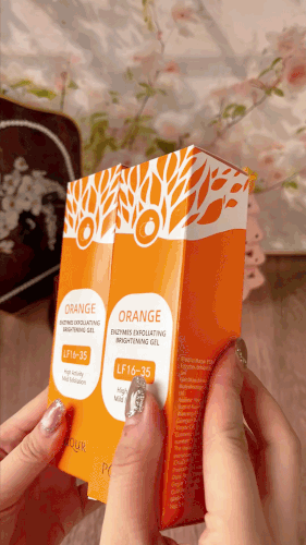 Gel exfoliant cu portocale